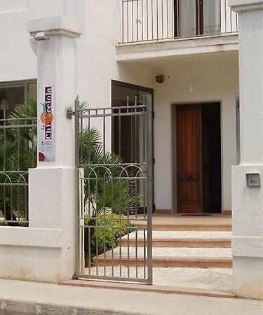 Bed and Breakfast La Chiocciola à Castrignano del Capo Extérieur photo