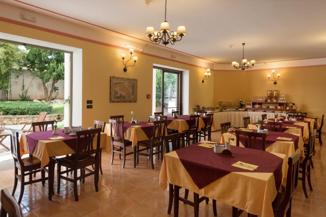 Bed and Breakfast La Chiocciola à Castrignano del Capo Extérieur photo