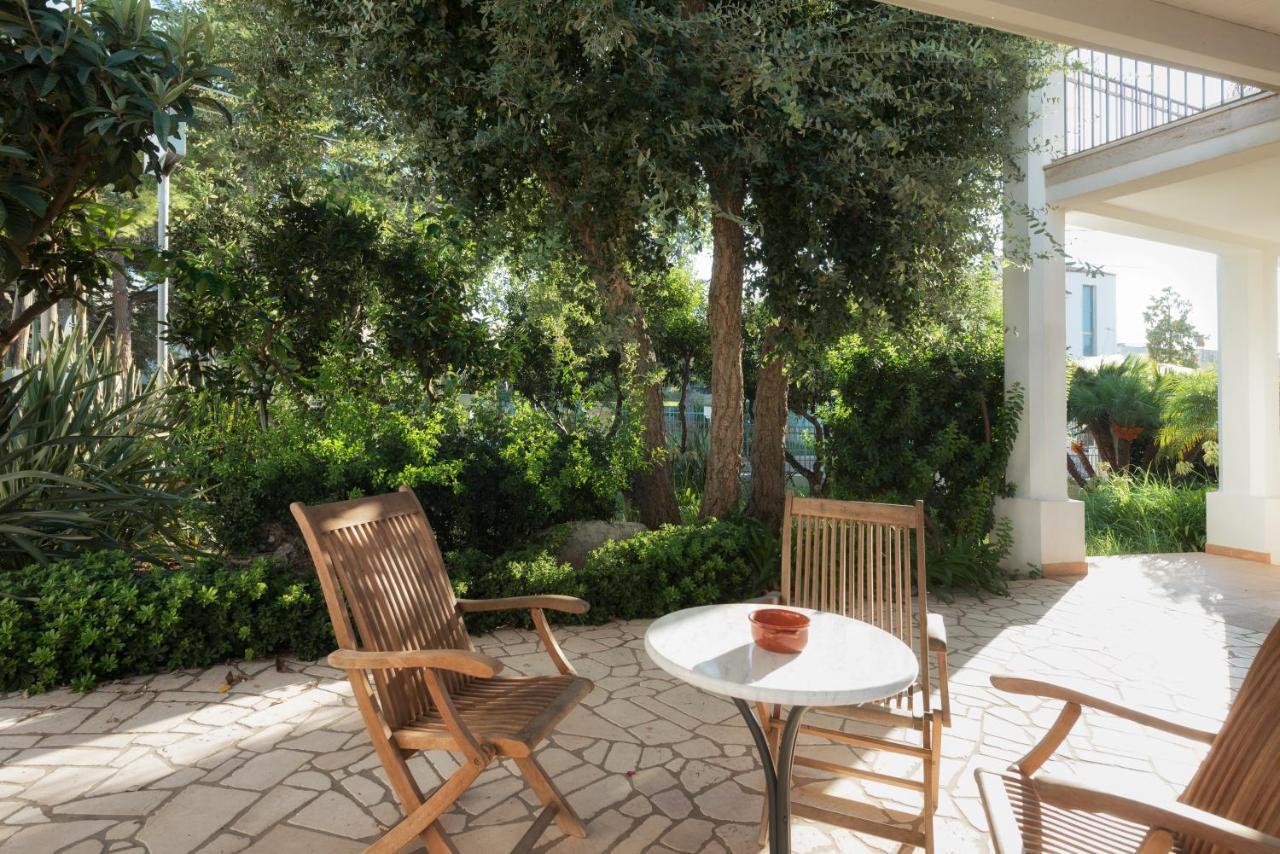 Bed and Breakfast La Chiocciola à Castrignano del Capo Extérieur photo